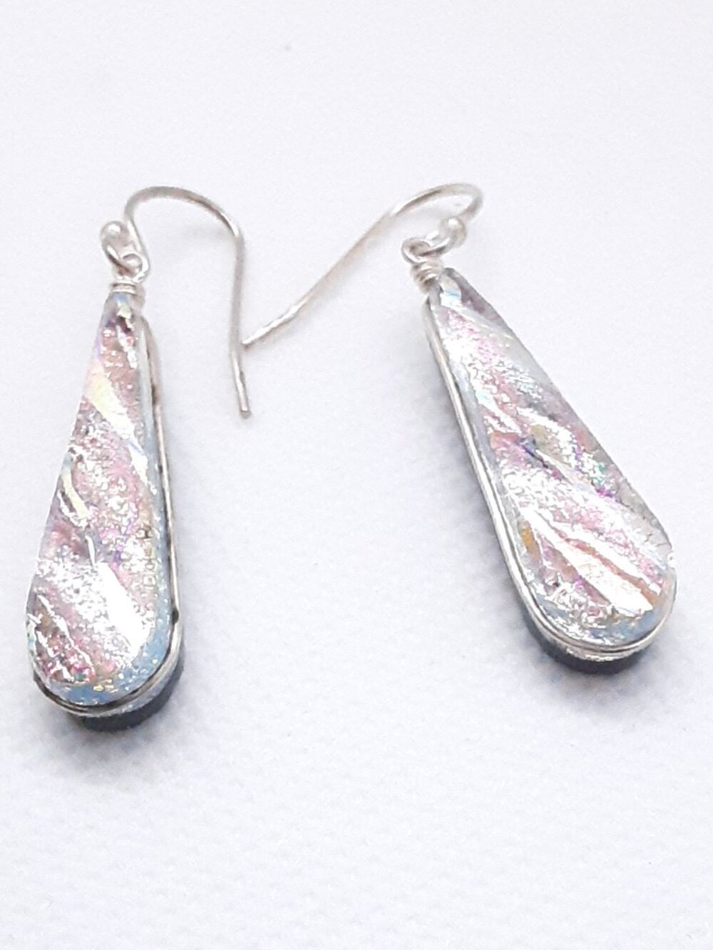 NEW Summer Fun Pink Glass Tear-drop Earrings - Picture 2 of 12